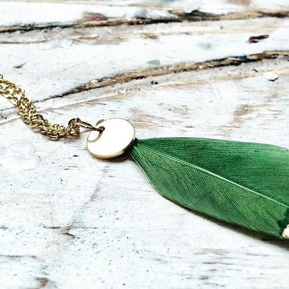 Green long leather necklace TULUA accessories | Flamingolandia