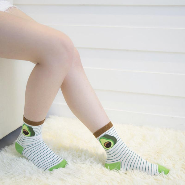 Green avocado socks to color Your days | Flamingolandia