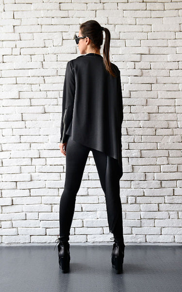 Asymmetric black tunic top Zipped collar | META series | Flamingolandia